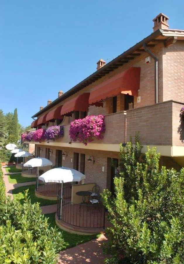 Aparthotel Casa Vacanze Con Piscina A San Gimignano Exterior foto