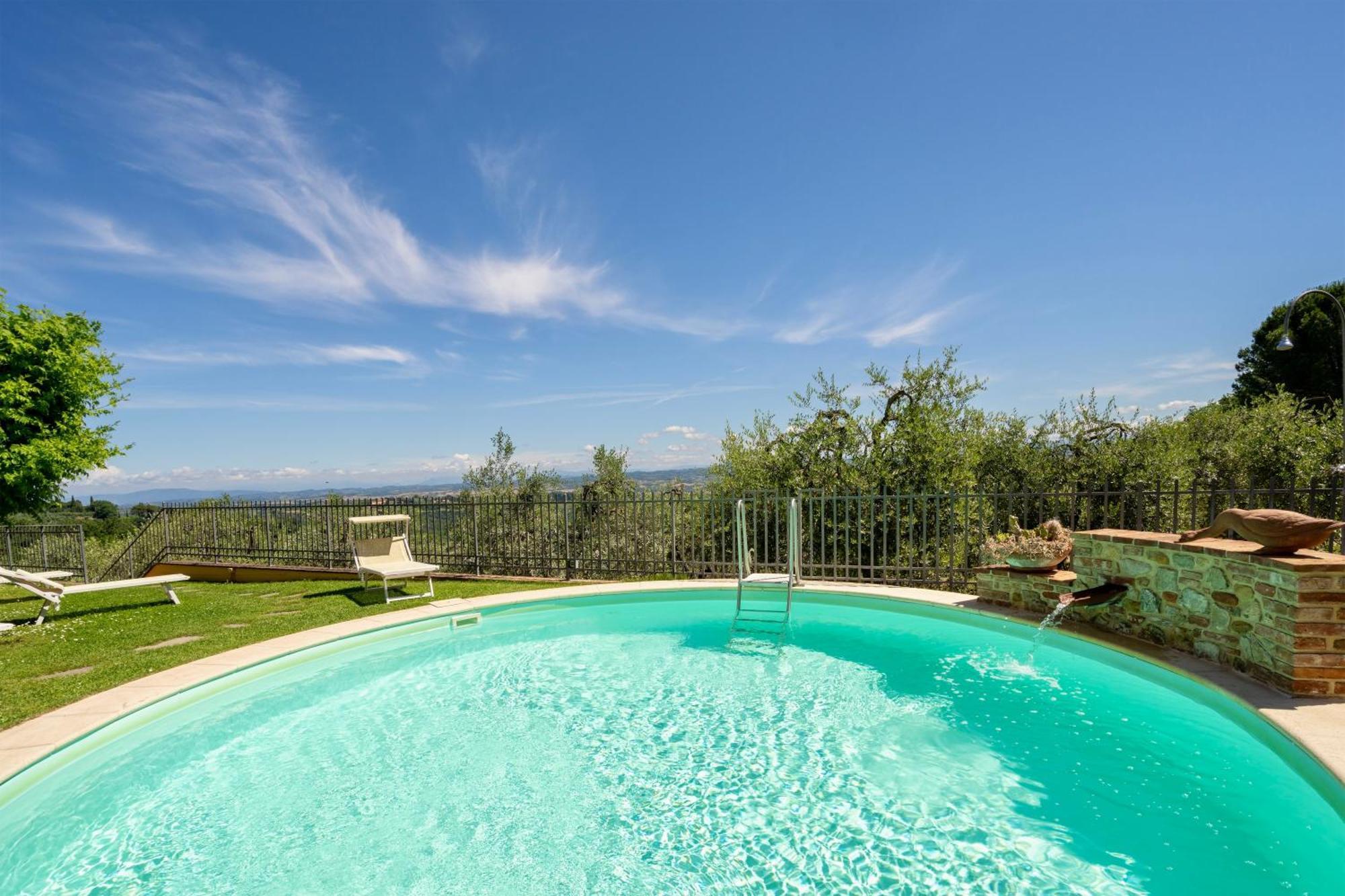 Aparthotel Casa Vacanze Con Piscina A San Gimignano Exterior foto